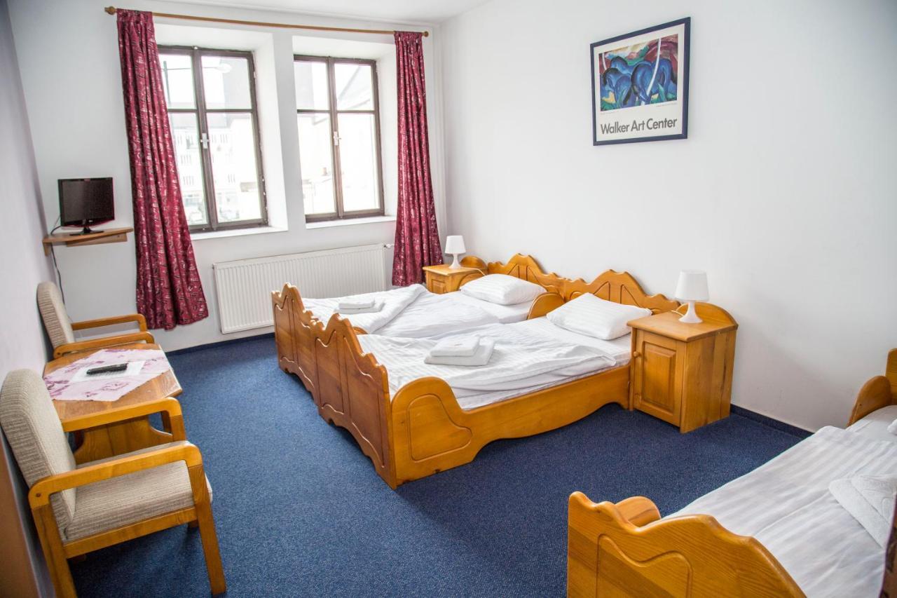 Hotel U Mesta Prahy Nachod Bagian luar foto